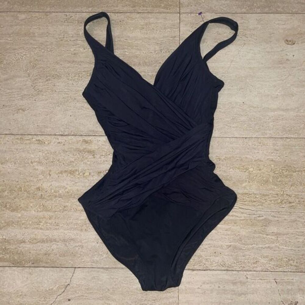 Gottex Women's Black Contour Shaping Pleaded One Piece Swimsuit